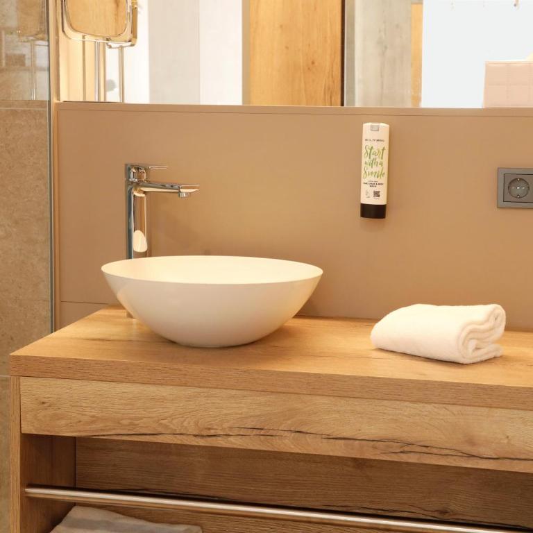 Hotel im Zentrum für Visionen - Standard Doppelzimmer - 9