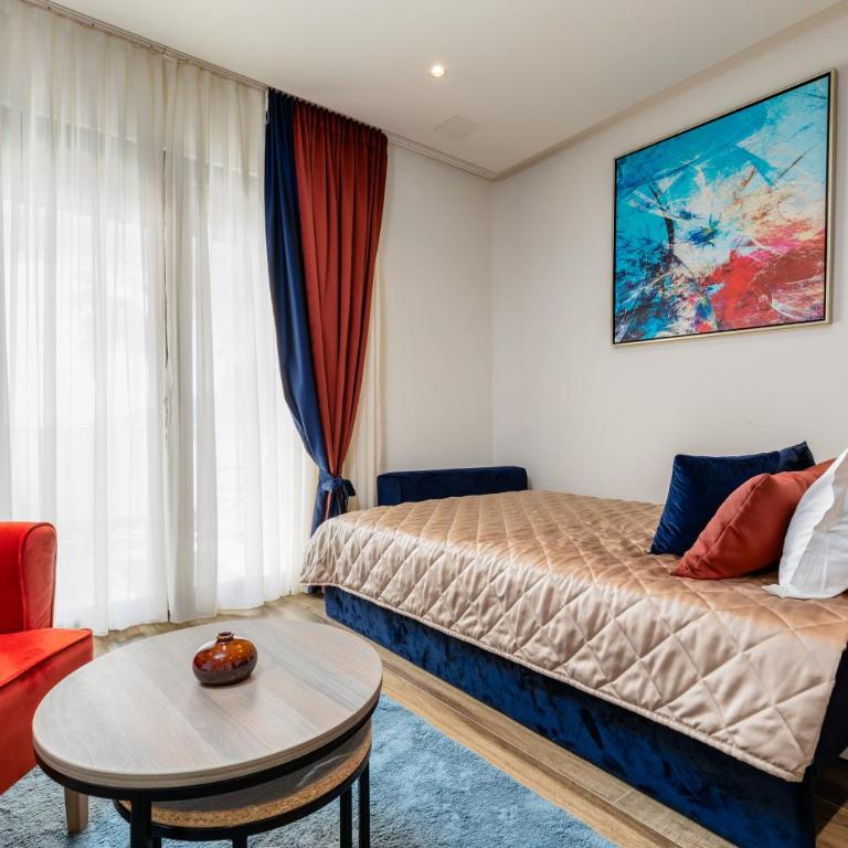 Hotel Vila Hedonija - Apartment with Sea View - 2