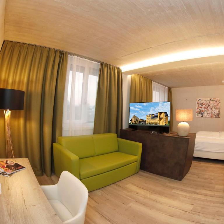 Hotel im Zentrum für Visionen - Deluxe Suite mit Kingsize-Bett - 1