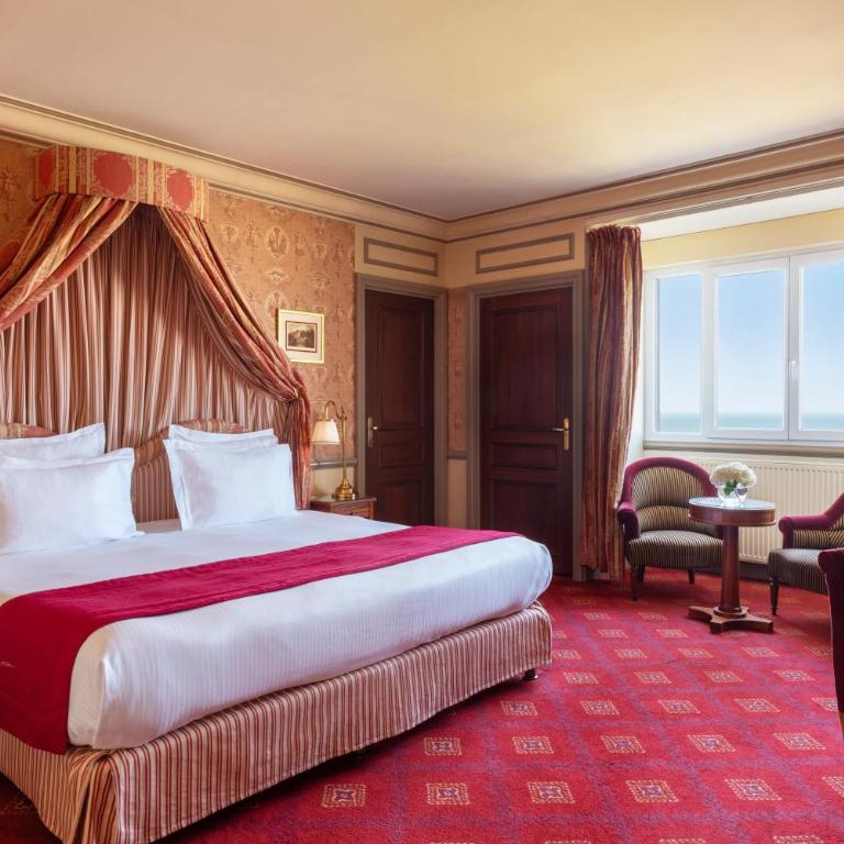 Hôtel Barrière Le Royal Deauville - Chambre Double ou Lits Jumeaux Supérieure - Vue sur Mer - 1