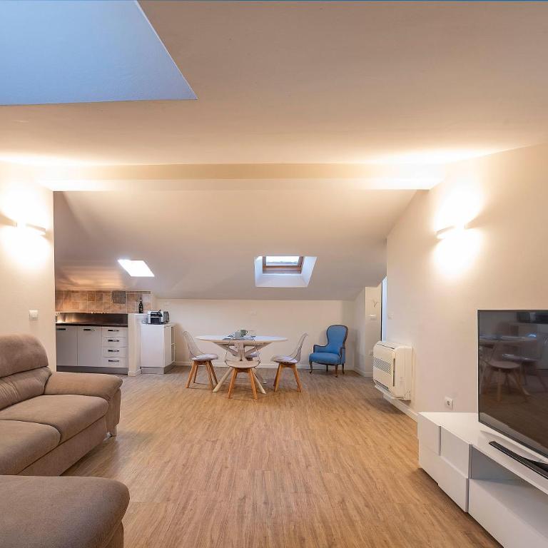 Italianflat - Sweet Mansarda in Corso Porta Nuova - Two-Bedroom Apartment - 6