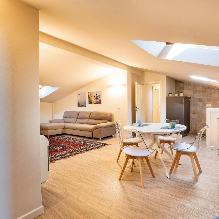 Italianflat - Sweet Mansarda in Corso Porta Nuova - Two-Bedroom Apartment - 2