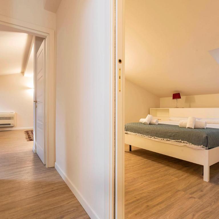 Italianflat - Sweet Mansarda in Corso Porta Nuova - Two-Bedroom Apartment - 9