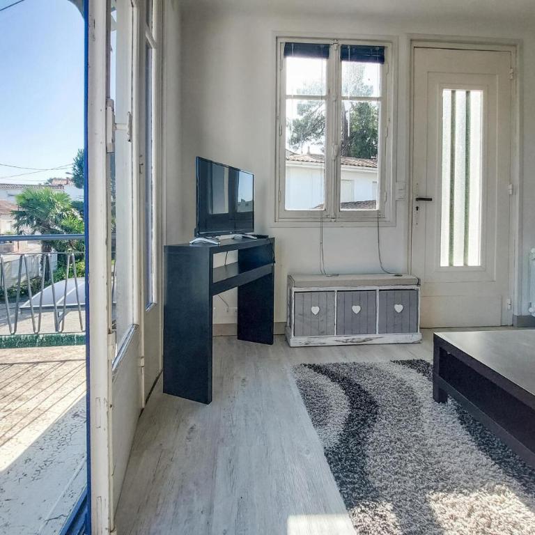 4 Bedroom Amazing Home In Royan - Maison de Vacances 4 Chambres - 9
