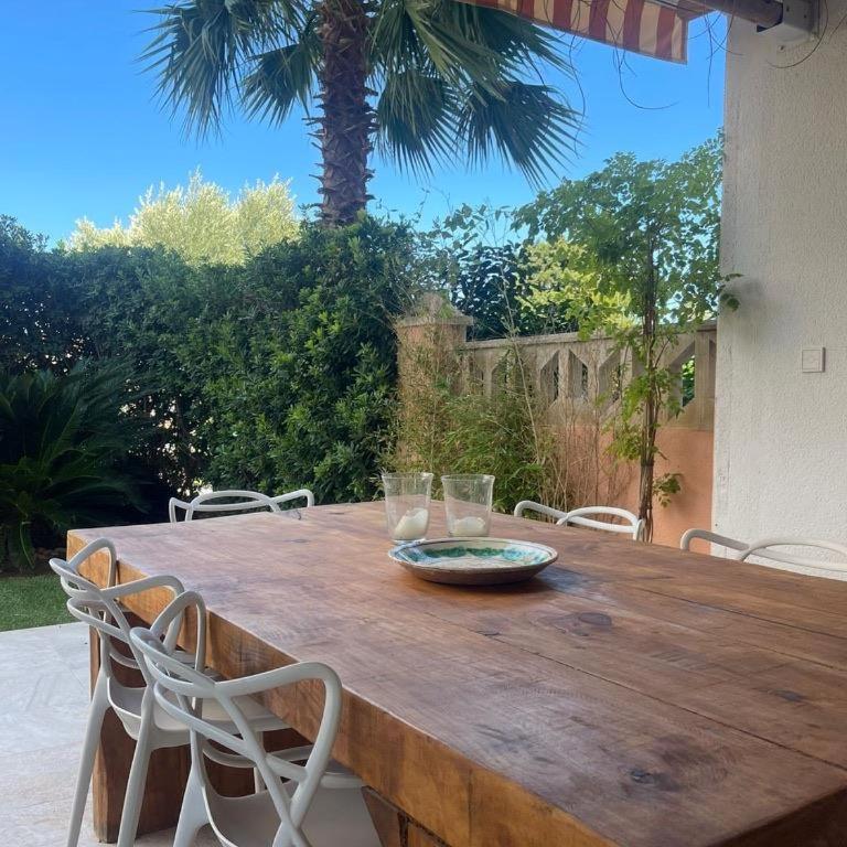 Apartamento con diseño, jardín privado, piscina comunitaria y acceso directo playa arenal by homeprive - Appartamento - 34