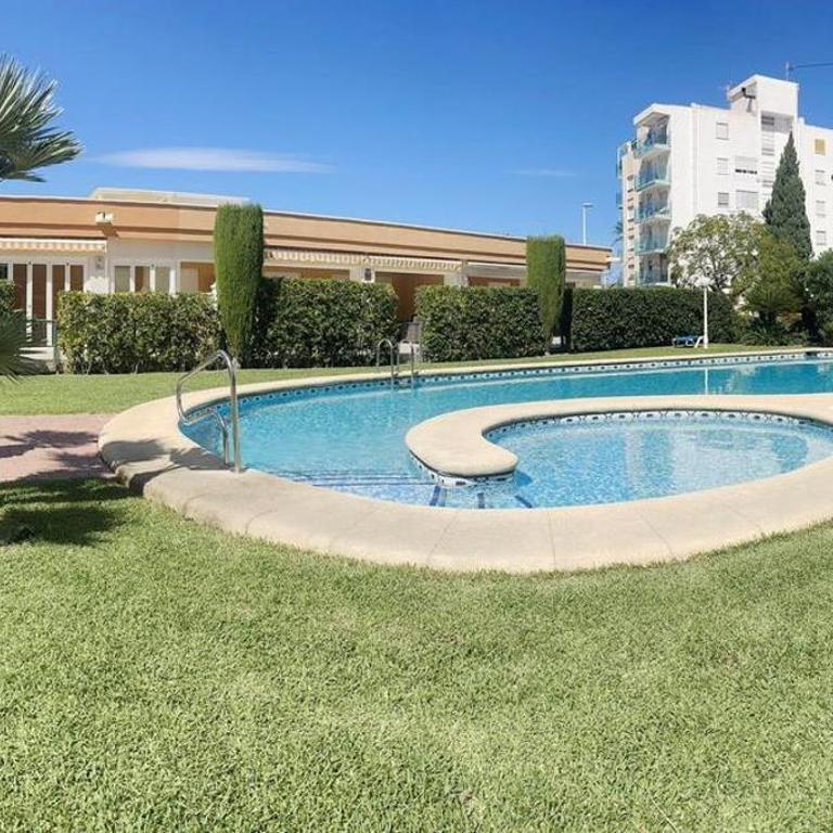 Apartamento con diseño, jardín privado, piscina comunitaria y acceso directo playa arenal by homeprive - Appartamento - 54