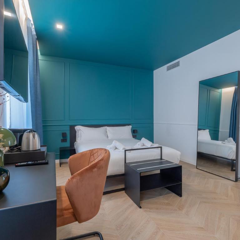 Maria Cristina Boutique Rooms - Superior Quadruple Room - 1