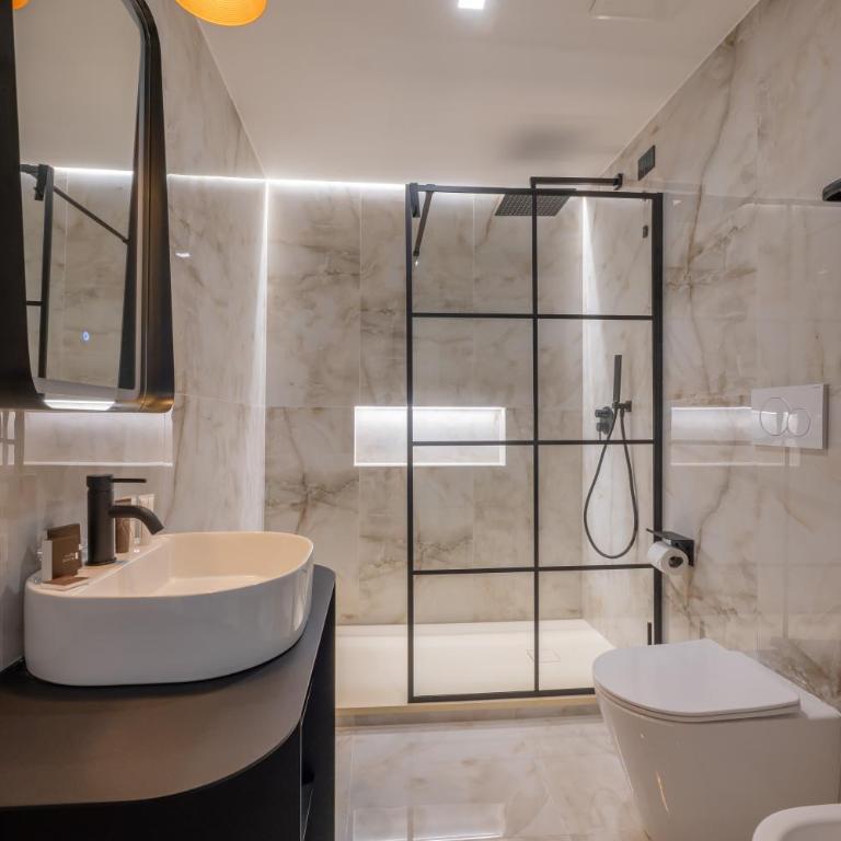 Maria Cristina Boutique Rooms - Superior Triple Room - 7