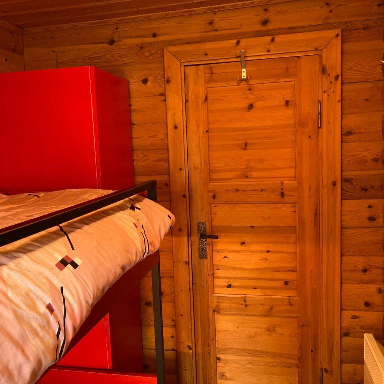Chalet Glimuschir - Apartment mit Dusche - 10