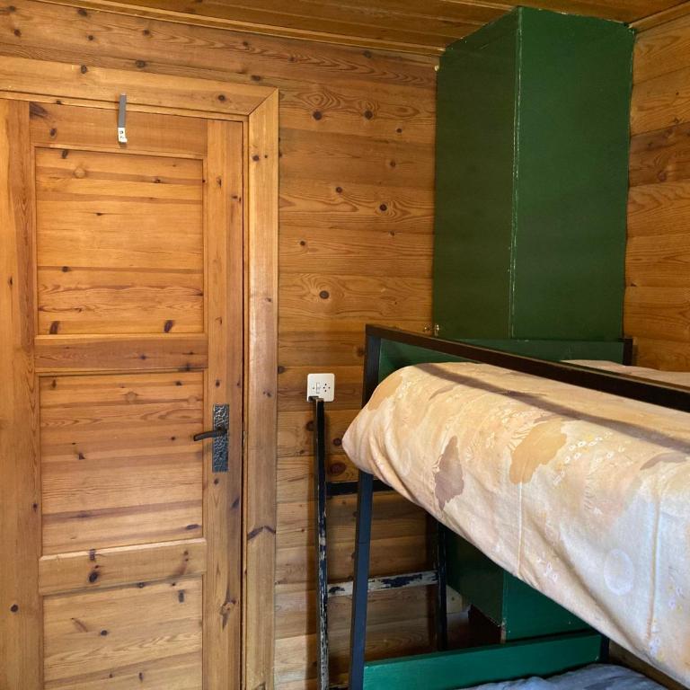 Chalet Glimuschir - Apartment mit Dusche - 15