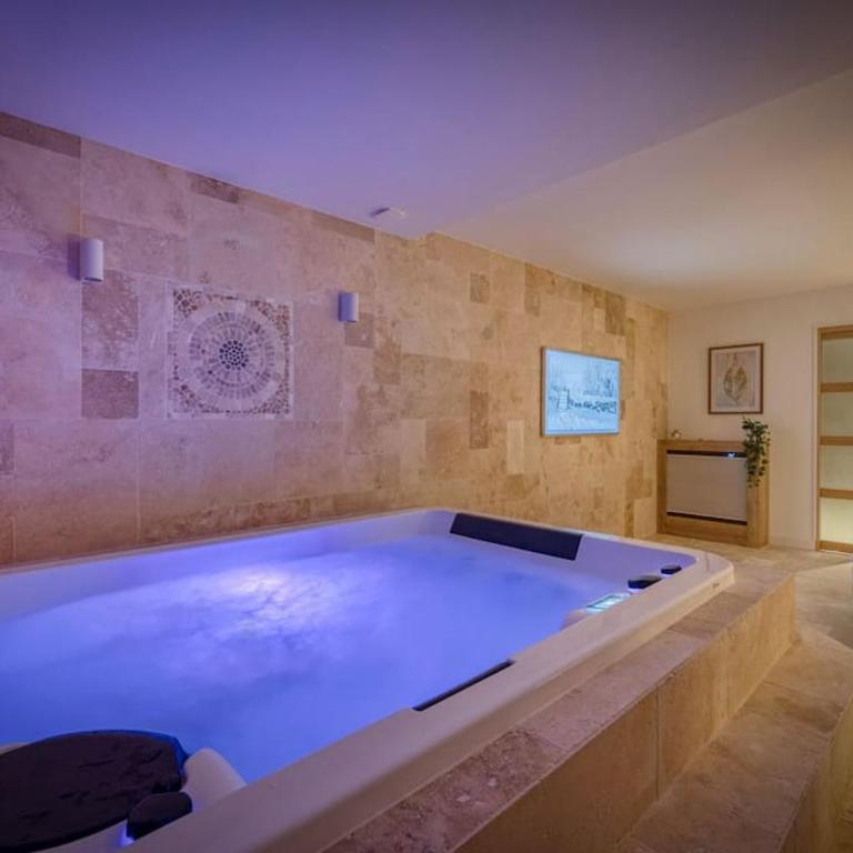 Appartement luxueux avec jacuzzi - Appartement 1 Chambre - 3