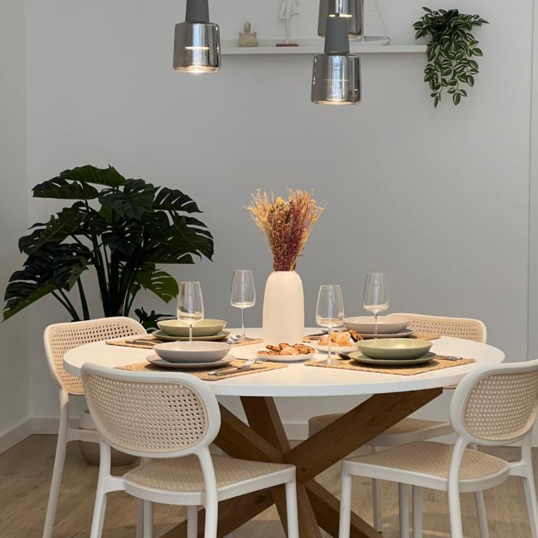 Main Lofts Valencia - One-Bedroom Apartment - 1