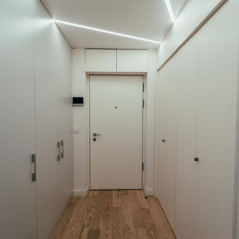 Belgrade Waterfront Mirage - Porodični Apartman sa 2 Spavaće Sobe - 4