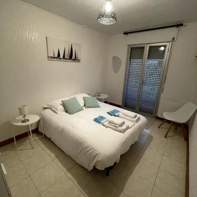 Sète, grande villa familiale avec Jacuzzi - Villa - 20