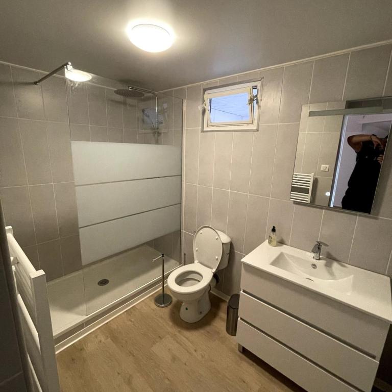 Sète, grande villa familiale avec Jacuzzi - Villa - 21