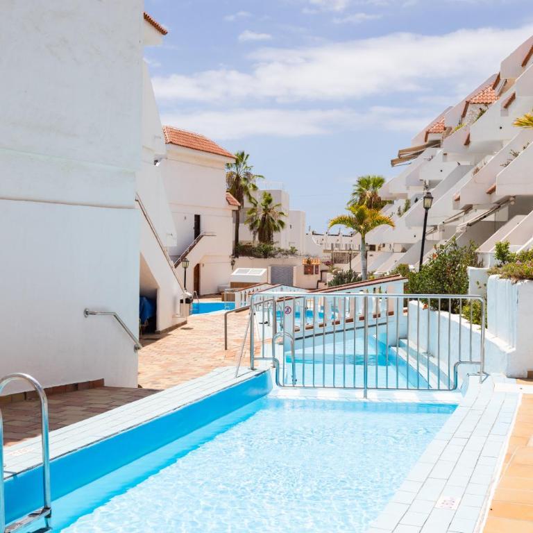 Home2Book Sunny Poolside Apt in Las Floritas - Apartamento de 2 dormitorios - 28