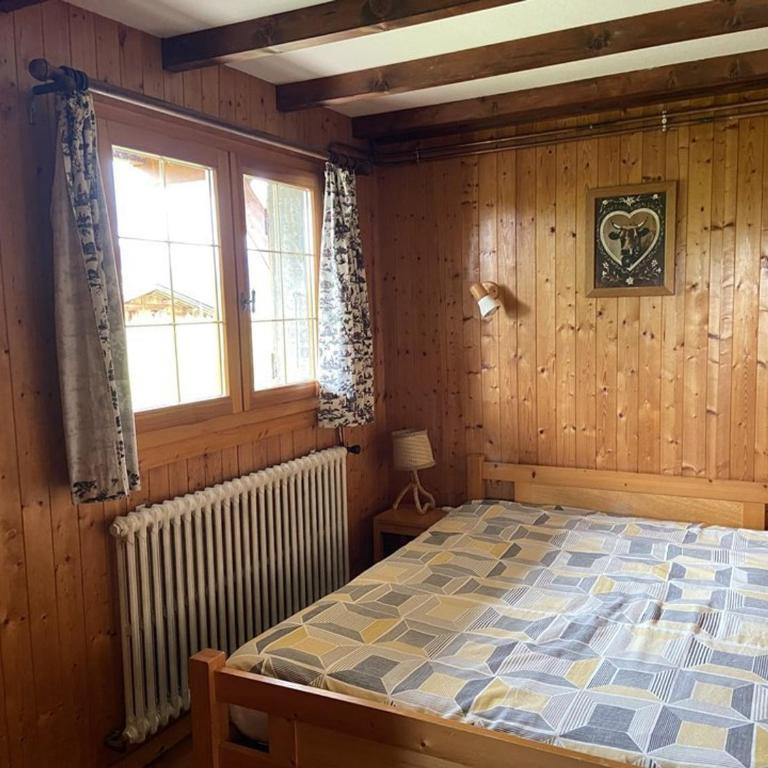 Chalet cosy à Crest-Voland – 6 personnes, cuisine équipée, salon TV, proche pistes et nature - Chalet 2 Chambres - 12