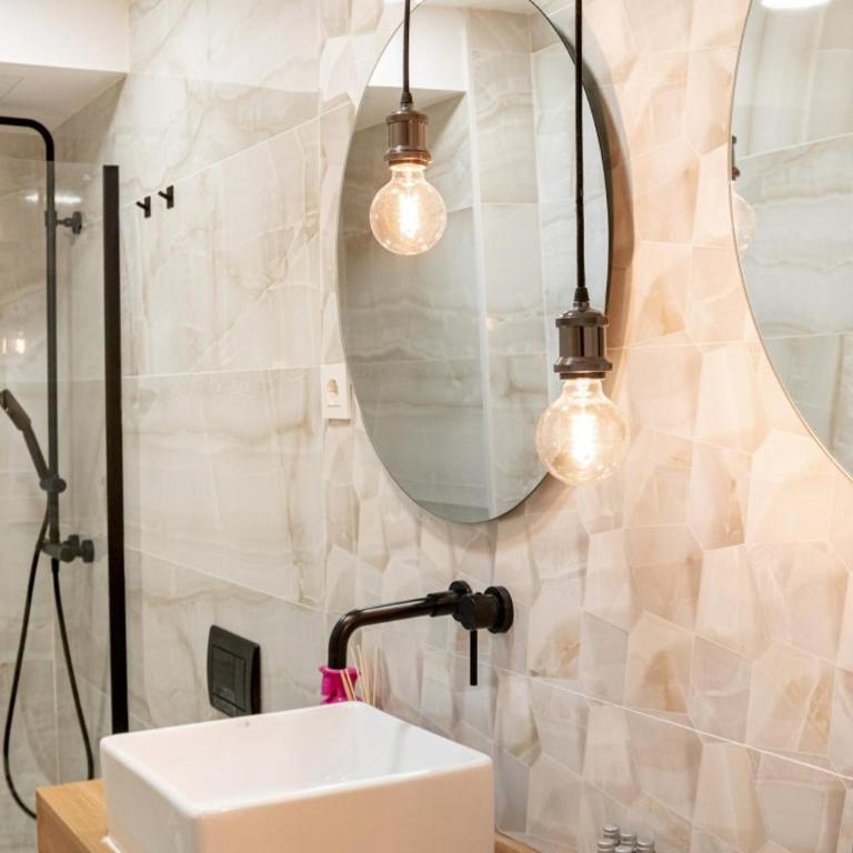 Bright Stylish-3Bedrooms 2Baths- Salamanca - Apartamento - 20