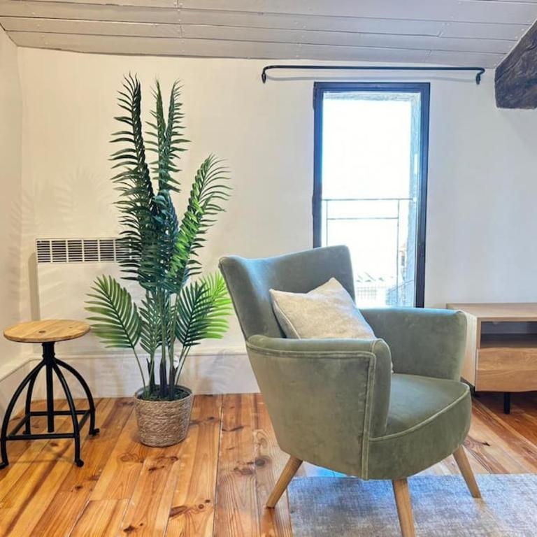 Le Scandinave - Two-Bedroom Apartment - 8