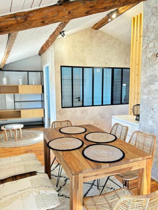 Le Scandinave - Two-Bedroom Apartment - 9