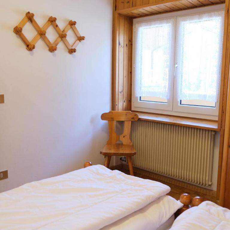 Cèsa Ciampac - Appartamento con 1 Camera da Letto, Balcone e Vista Montagna - 9