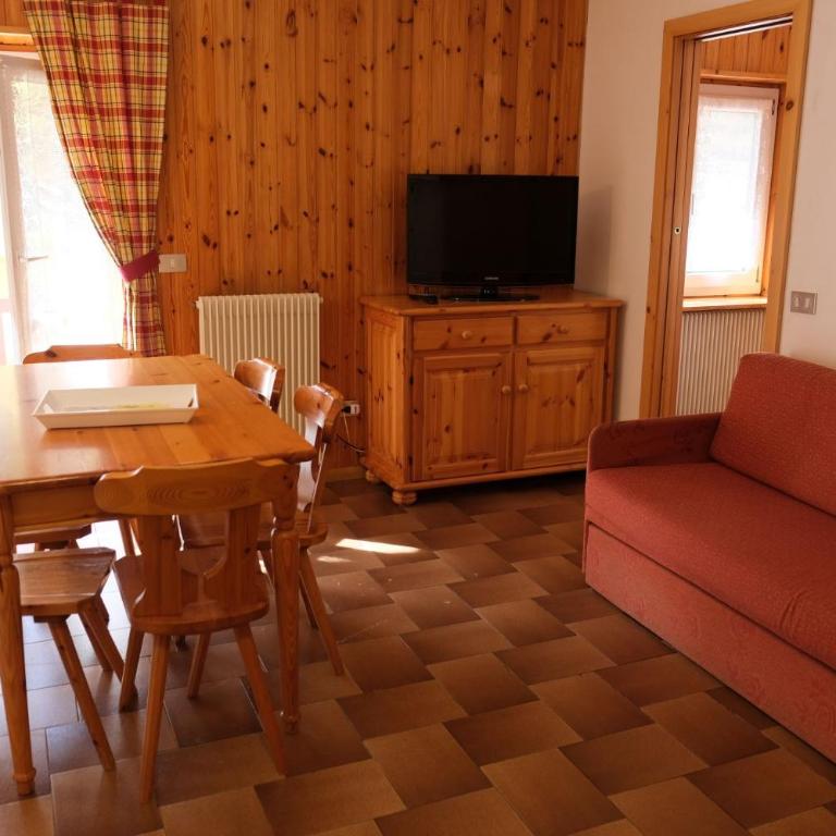 Cèsa Ciampac - Appartamento con 1 Camera da Letto, Balcone e Vista Montagna - 14