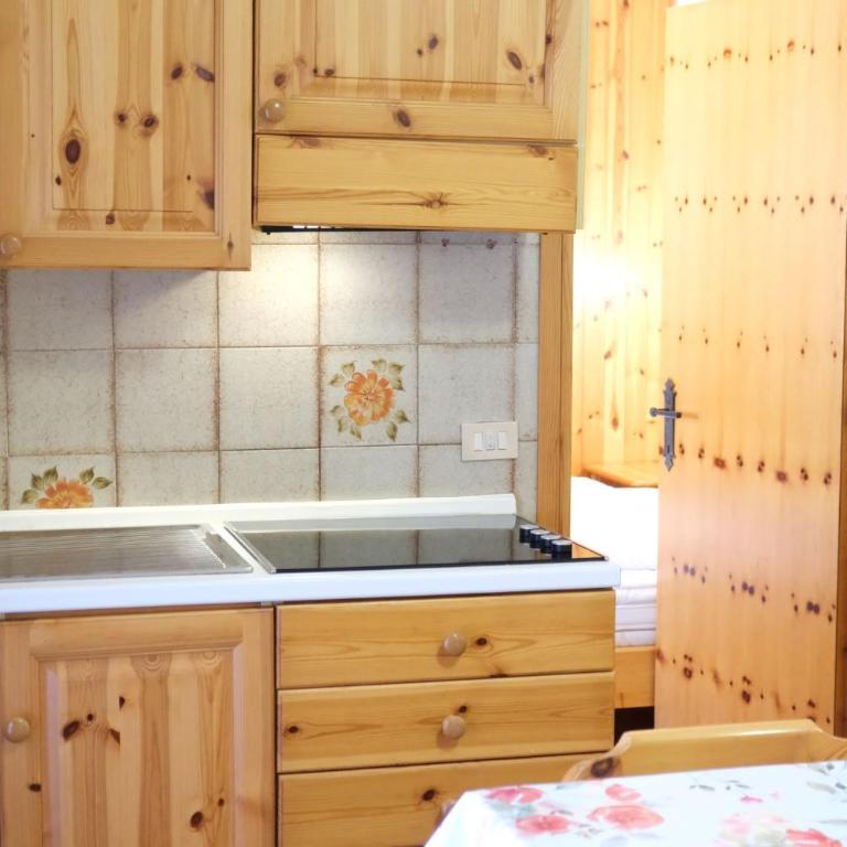 Cèsa Ciampac - Appartamento con 1 Camera da Letto, Balcone e Vista Montagna - 7