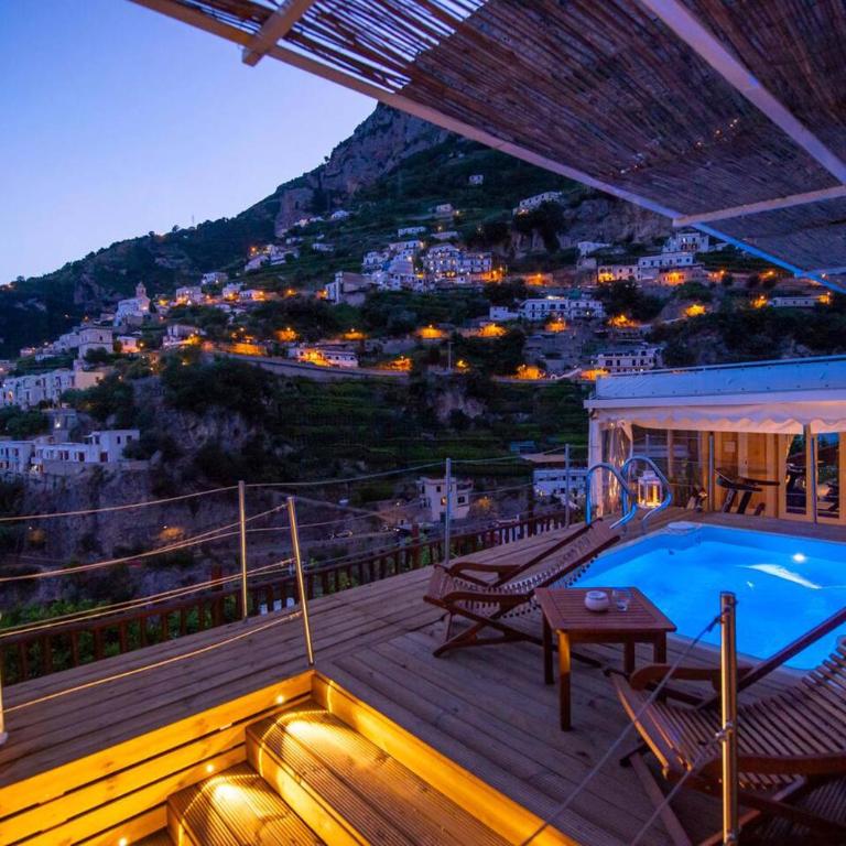 Amore Rentals - Villa Bellavista - Deluxe Villa - 60