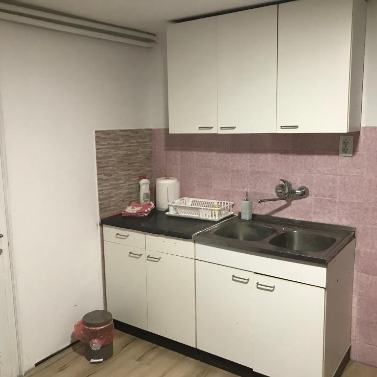 Family escape apartment free parking - Apartman sa 1 Spavaćom Sobom - 15