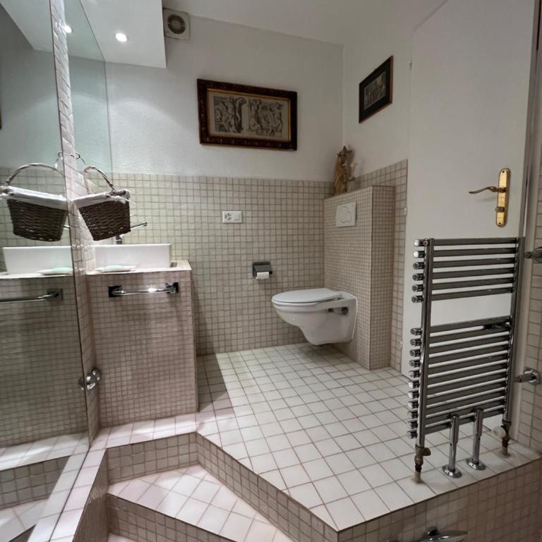 Bel appartement deux chambres à coucher Etrier - Two-Bedroom Apartment - 8