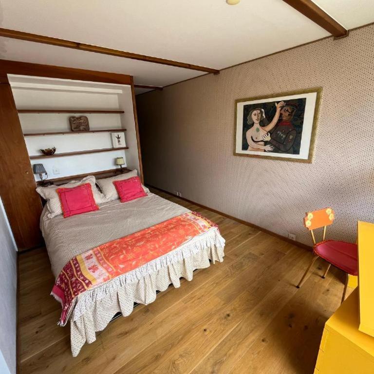 Bel appartement deux chambres à coucher Etrier - Two-Bedroom Apartment - 13