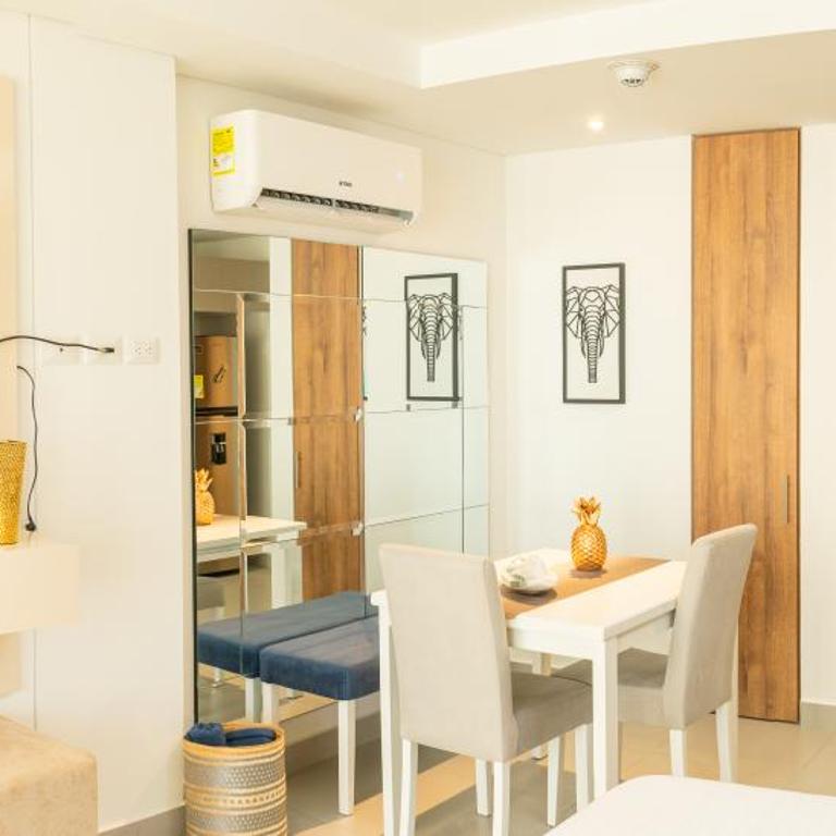 Ambar Roca Suites by Huespedia - Habitación con cama grande y vistas al mar - 7