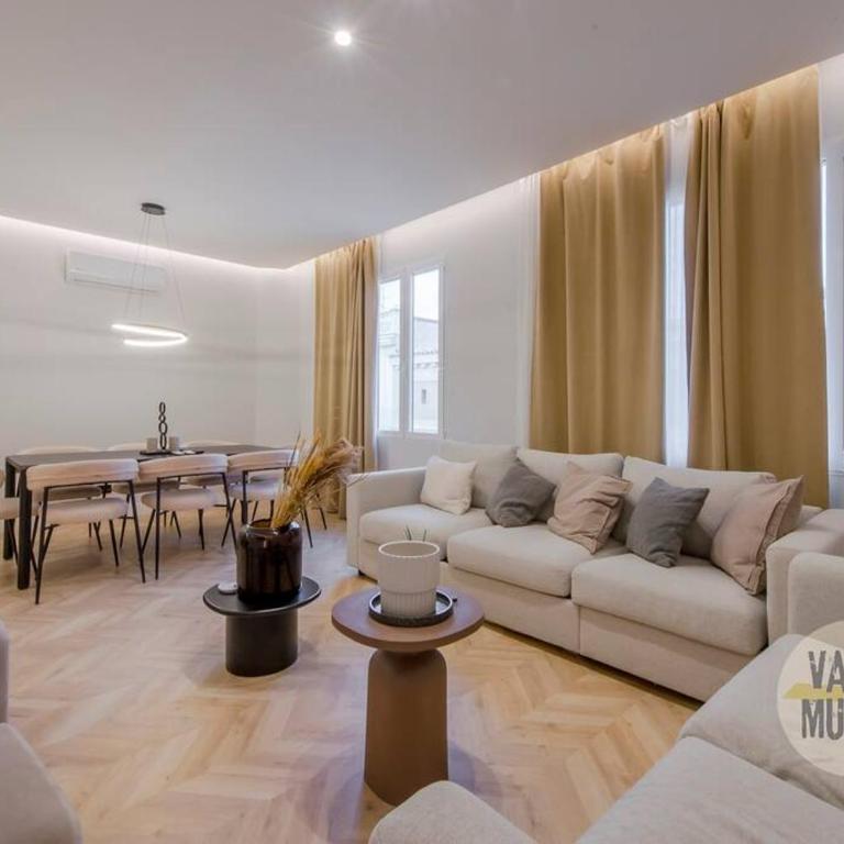Apartamento de Lujo en la emblemática Calle Montera - Apartment - 1