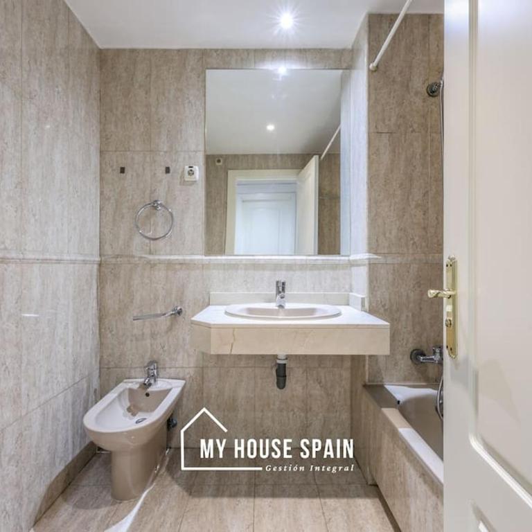 MyHouseSpain - Con parking junto a IFEMA y Barajas - One-Bedroom Apartment - 15