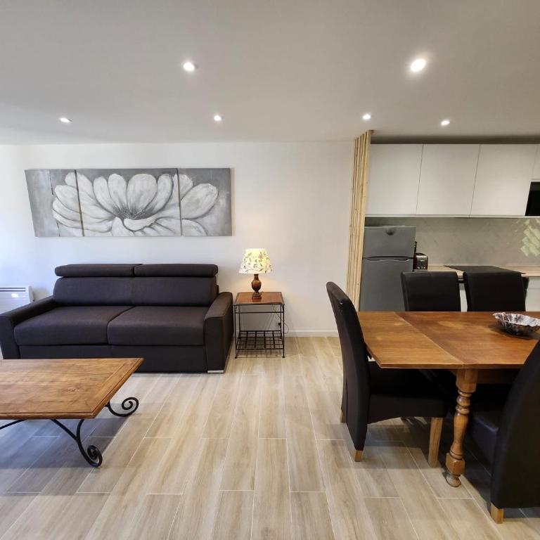 appartement T3 avec jardin proche village - Appartement 2 Chambres - 11
