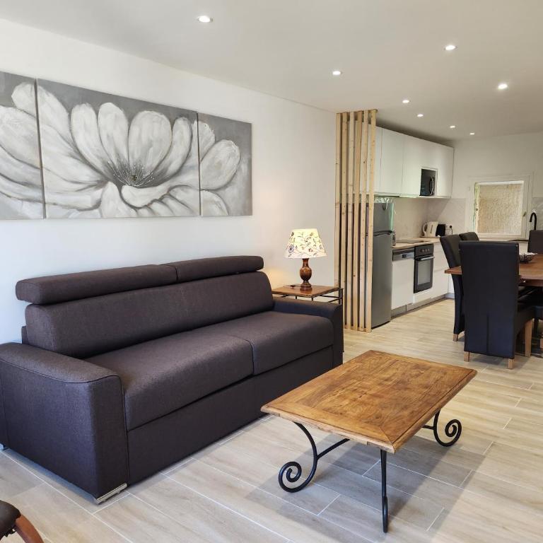 appartement T3 avec jardin proche village - Appartement 2 Chambres - 14