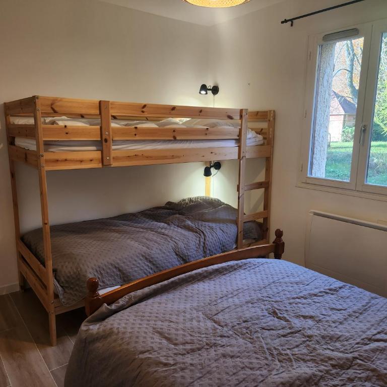 appartement T3 avec jardin proche village - Appartement 2 Chambres - 27