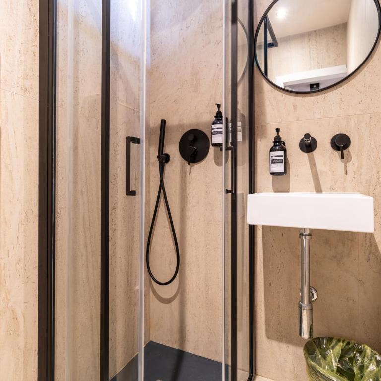 Cunabu Urbano - Camera Familiare con Bagno Privato - 4