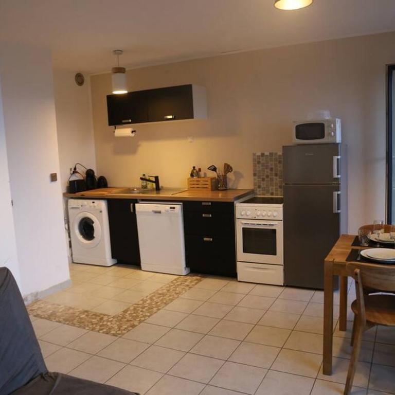 Collioure Vue Mer Parking Gratuit Fibre - Apartamento de 1 dormitorio - 9