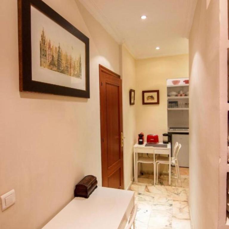 WellHome Sevilla en el mercado del arenal, plaza de toros - One-Bedroom Apartment - 2