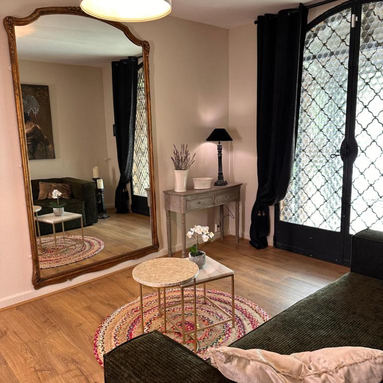Bastide Aïna SPA et piscine - Suite Junior – Vue sur Montagne - 18