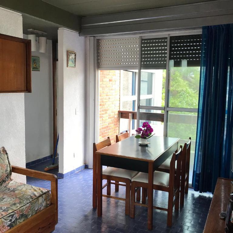 Departamentos frente al mar-Villa Gesell - Apartamento de 2 dormitorios - 5