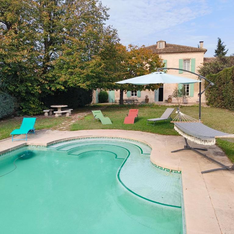 La Folie mas provençal climatisé avec piscine - Villa - 3