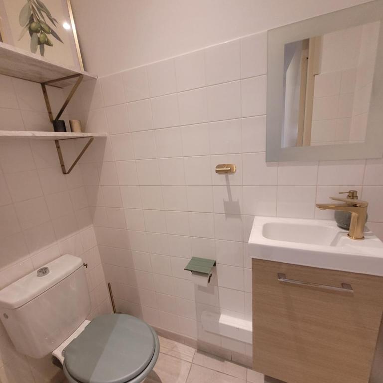 Appartement Au cœur de l'Isle - One-Bedroom Apartment - 6