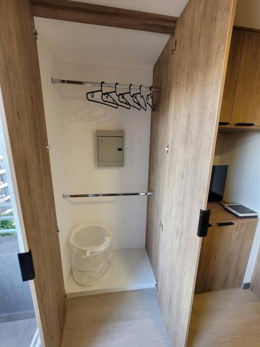 Hermoso departamento tipo Estudio, Cocina y Terraza - Apartamento de 1 dormitorio - 21