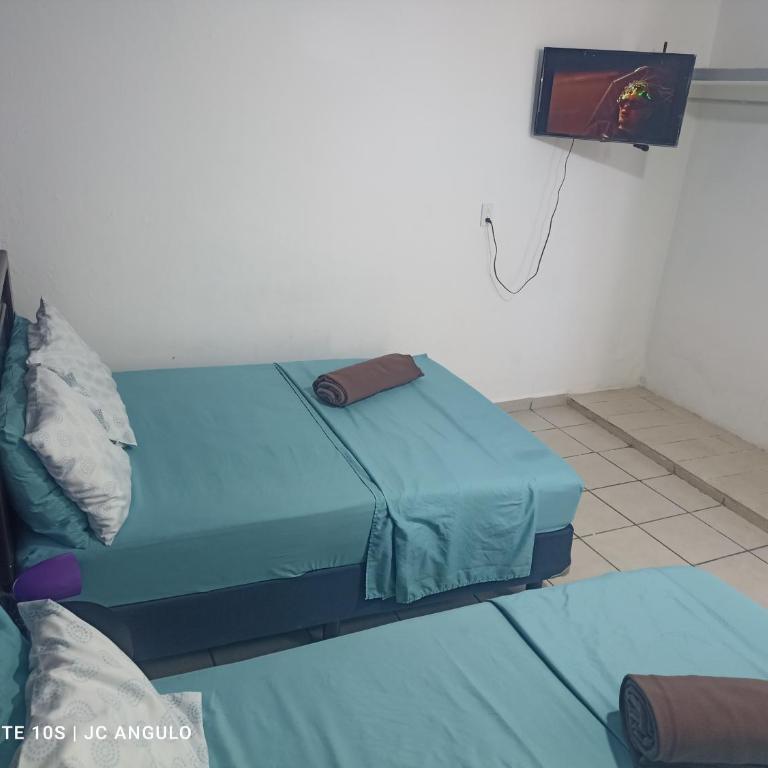 Casa sencilla, primer piso bien ubicada - One-Bedroom Apartment - 2