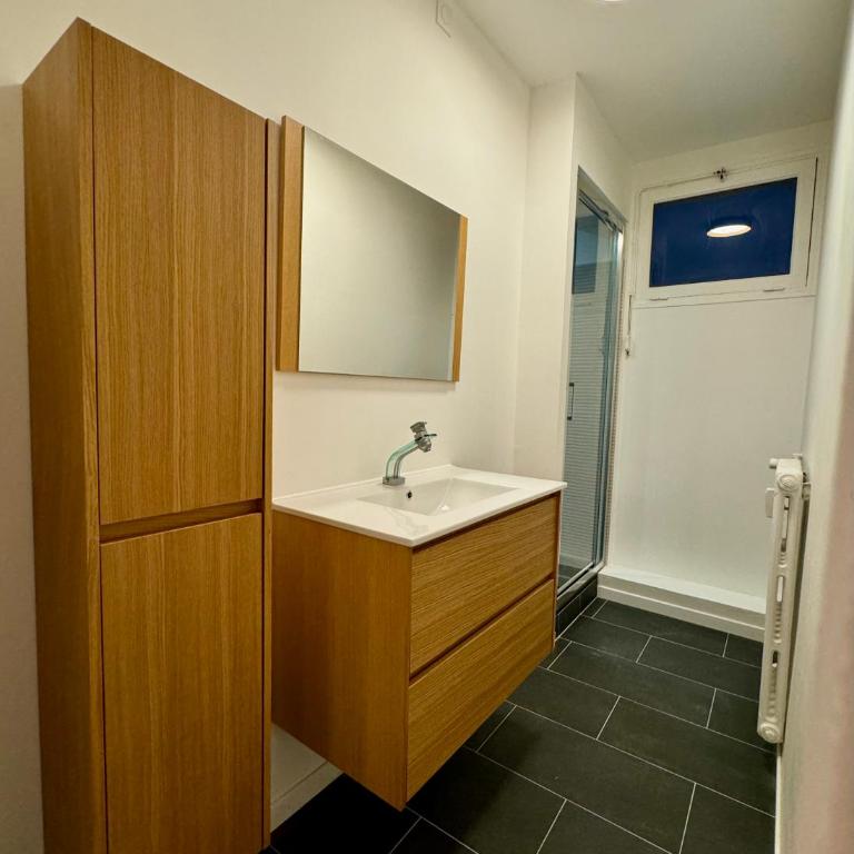 Appartement refait à neuf centre-ville - Appartamento con 2 Camere da Letto e Terrazza - 8