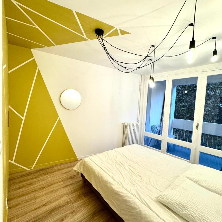 Appartement refait à neuf centre-ville - Appartamento con 2 Camere da Letto e Terrazza - 1