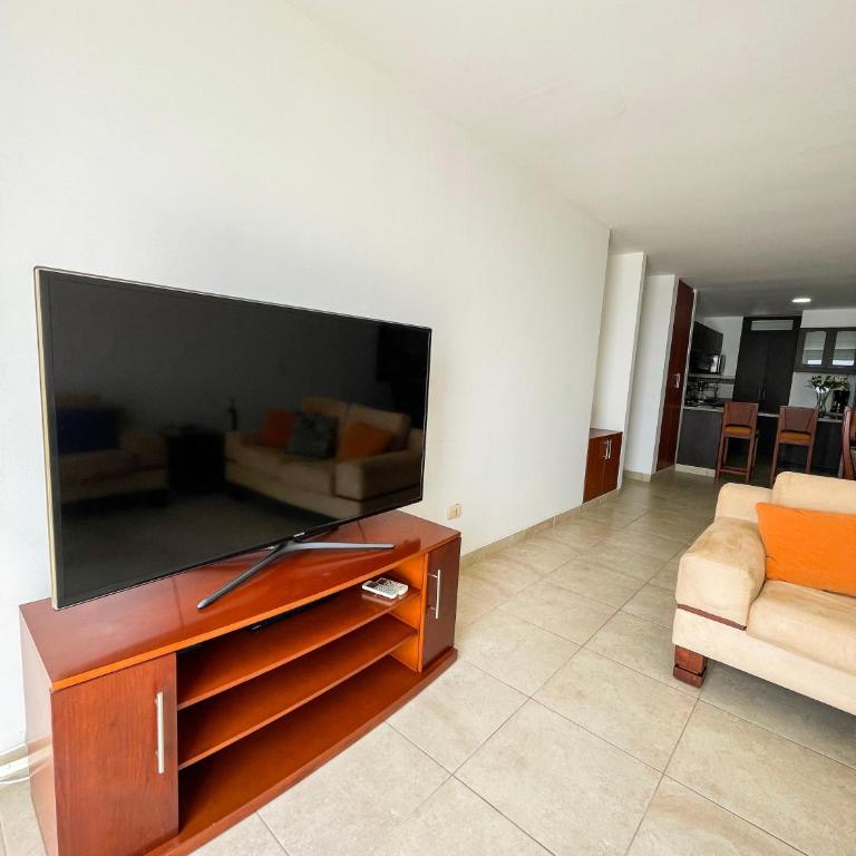 Departamento familiar frente al mar - Two-Bedroom Apartment with Terrace and Sea View - 3