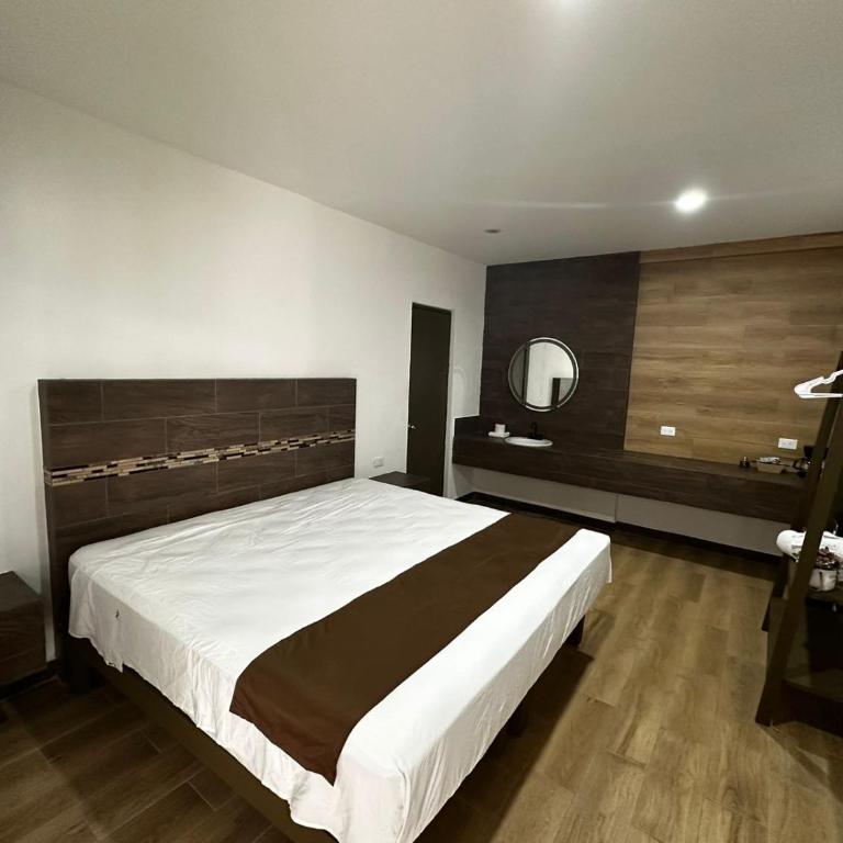 White Sand Playa - King Room - 1